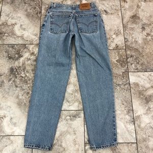 VINTAGE LEVI’S 550 HIGH RISE RELAXED TAPERED SZ 8